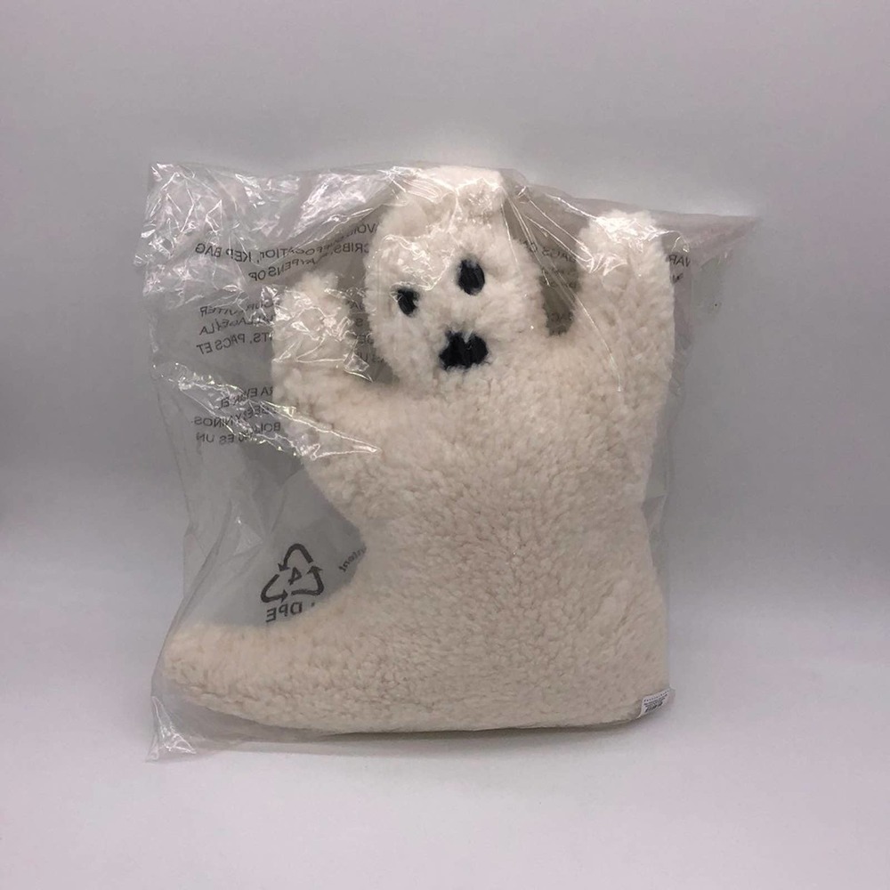 New Pottery Barn Plush Sherpa Ivory Ghost Shaped Pillow Cuddly Cozy Halloween